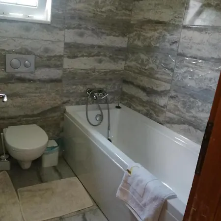 Rada Apartman *